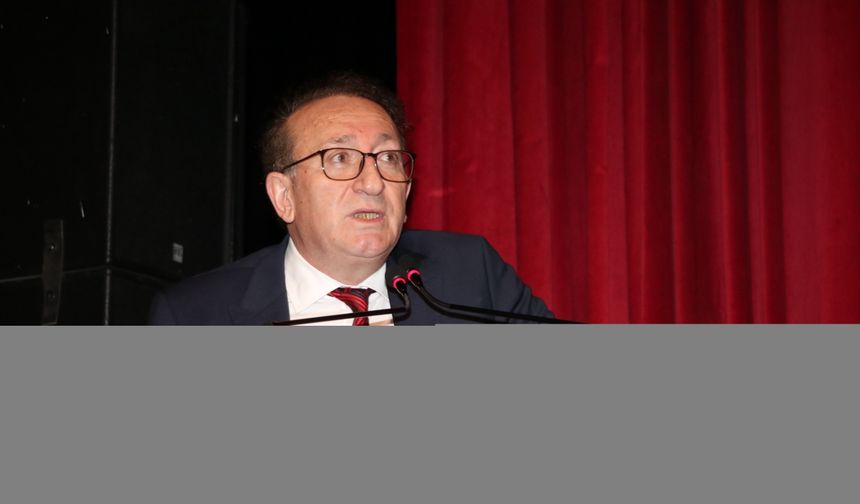 Atatürk Üniversitesinde düzenlenen "AI SUMMIT ERZURUM2025"te yapay zeka konuşuldu