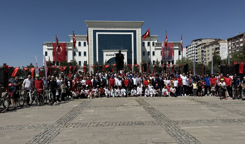 Diyarbakır ve çevre illerde 19 Mayıs Atatürk'ü Anma, Gençlik ve Spor Bayramı kutlandı