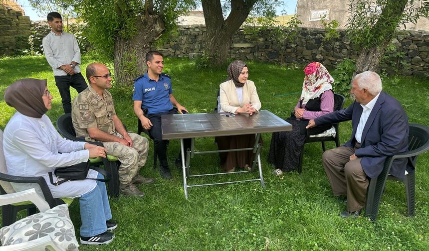 Görevine başlayan Taşlıçay Kaymakamı Kılıç, esnafı ziyaret etti