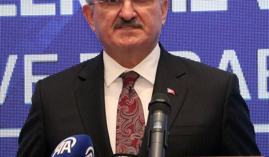 İçişleri Bakan Yardımcısı Münir Karaloğlu, Erzurum'da konuştu: