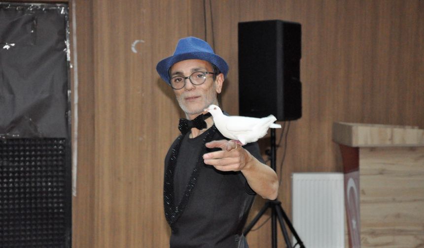 Çukurca'da sirk gösterisi yapıldı