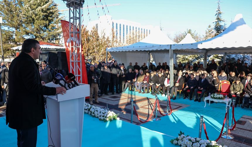 Cumhurbaşkanı Yardımcısı Yılmaz, Bingöl'de temel atma törenine katıldı: