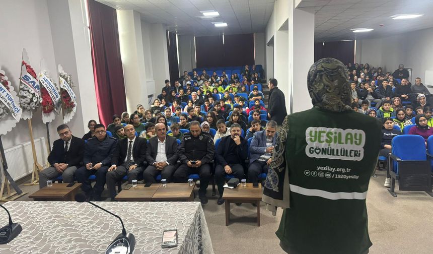 Kale'de 'Tütün ve Teknoloji Bağımlılığı' semineri düzenlendi