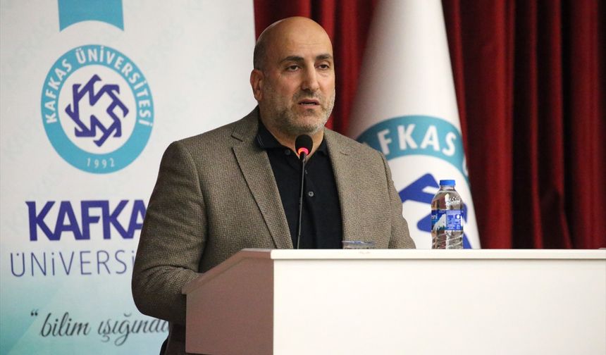 Kars'ta Mevlana'nın 752. vuslat yıl dönümü dolayısıyla program düzenlendi