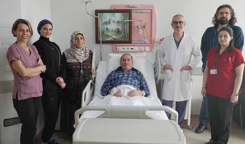 Malatya'da yüksekten düşme sonucu aort damarı yırtılan hasta ameliyatla sağlığına kavuştu