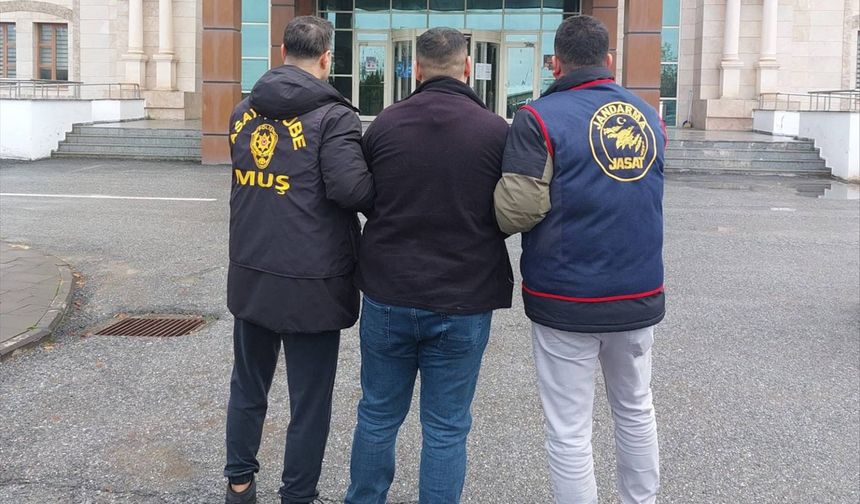 Muş'ta, hakkında 20 yıl kesinleşmiş hapis cezası bulunan firari hükümlü yakalandı