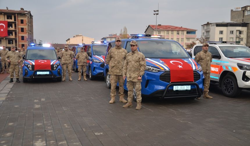 Muş'ta jandarma ve polise tahsis edilen 78 araç hizmete alındı