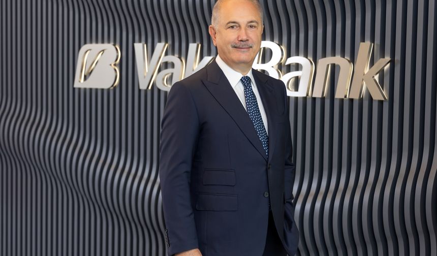 VakıfBank, Asya Altyapı Yatırım Bankasından 300 milyon dolarlık kredi sağladı