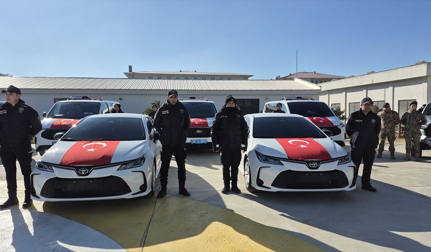 Van Emniyet Müdürlüğüne tahsis edilen araçlar törenle hizmete alındı