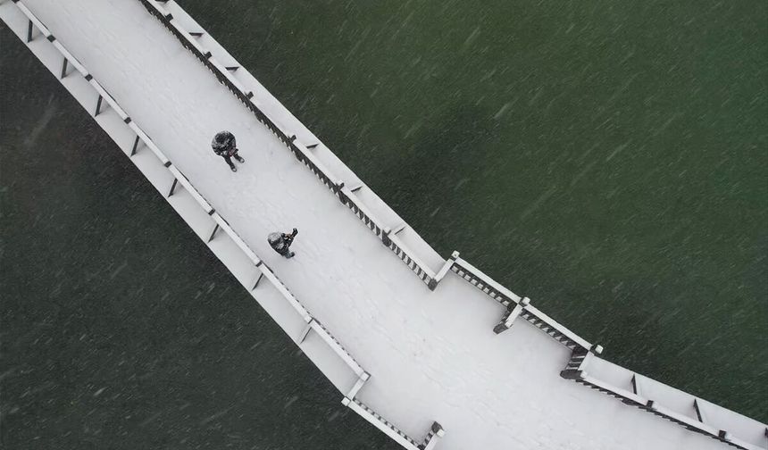 Malatya'daki Turgut Özal Tabiat Parkı beyaza büründü