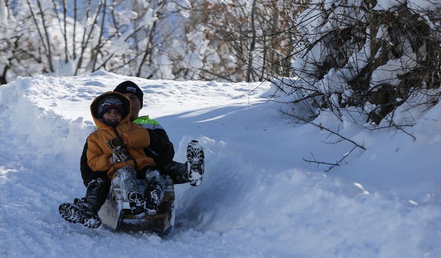Van, Hakkari, Bitlis ve Muş'ta 1707 yerleşim yerine ulaşım sağlanamıyor