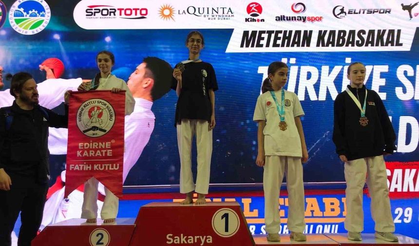 Bingöllü sporcular 8 madalya kazandı