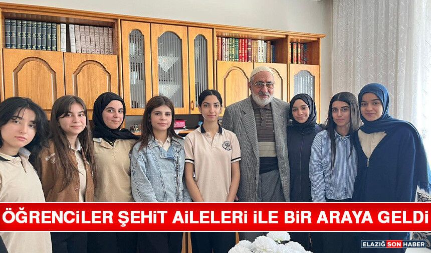 Öğrenciler Şehit Aileleri İle Bir Araya Geldi