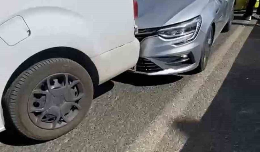 Bingöl'de 4 araçlı zincirleme kaza