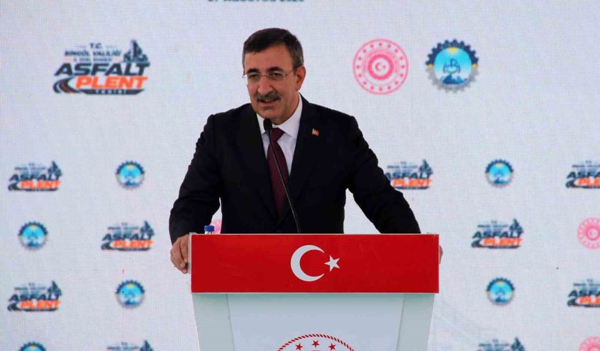 Cumhurbaşkanı Yardımcısı Yılmaz: 'Terörsüz Türkiye ve terörsüz bölge vizyonu ülkemizin yatırım ikliminin önündeki engelleri kaldıracak'