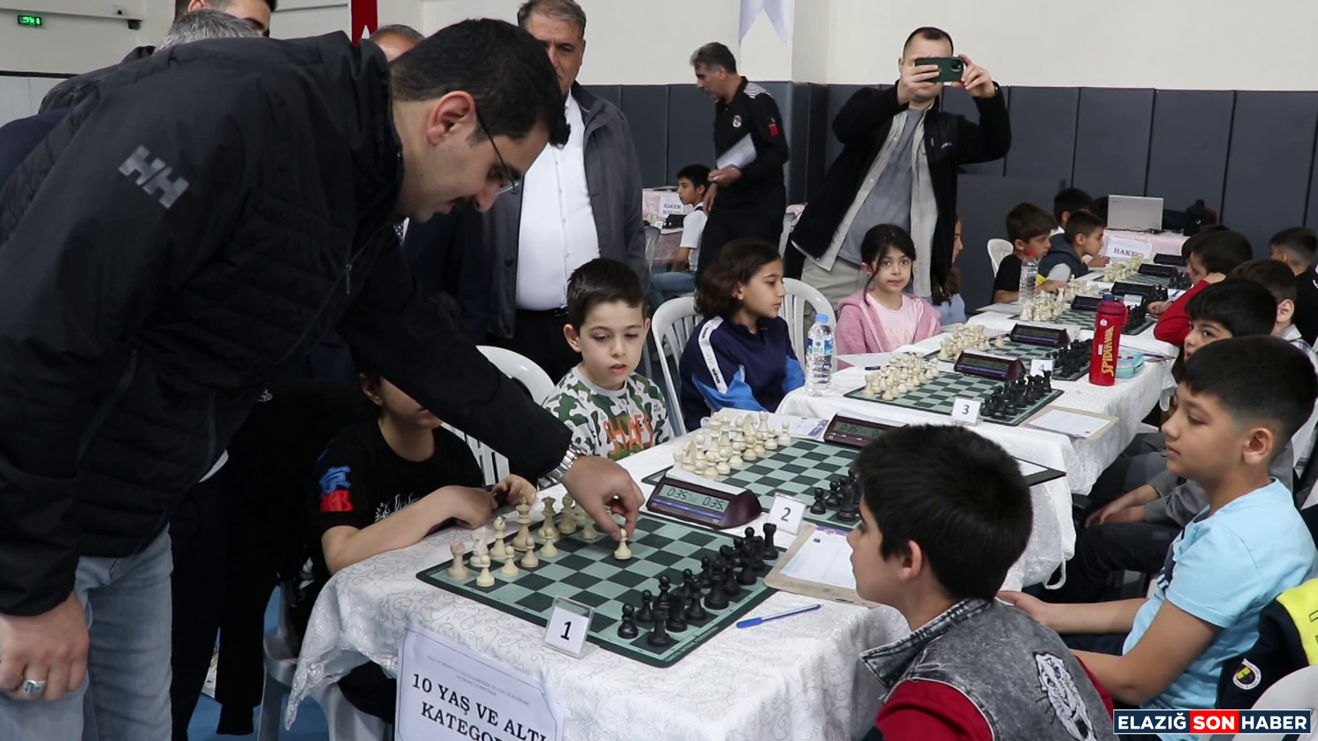 Vlcsnap 2025 04 19 15H59M19S944