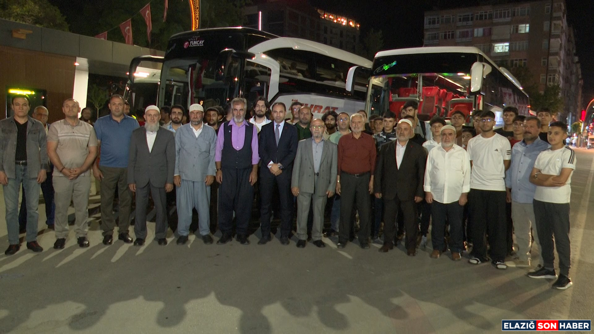 Anadolu Gençlik Derneğiii.mp4 Snapshot 00.56.250