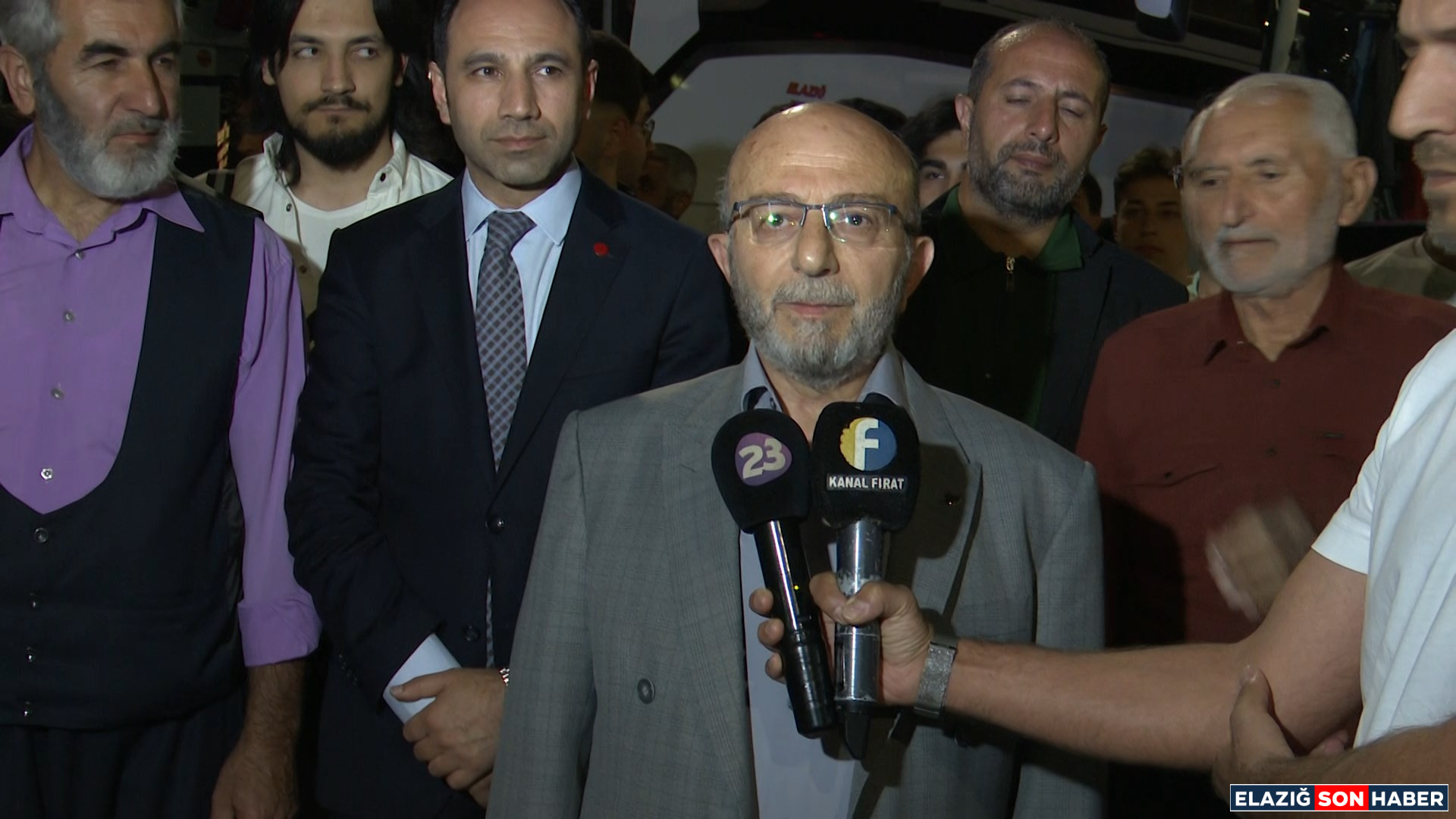 Anadolu Gençlik Derneğiii.mp4 Snapshot 00.57.125