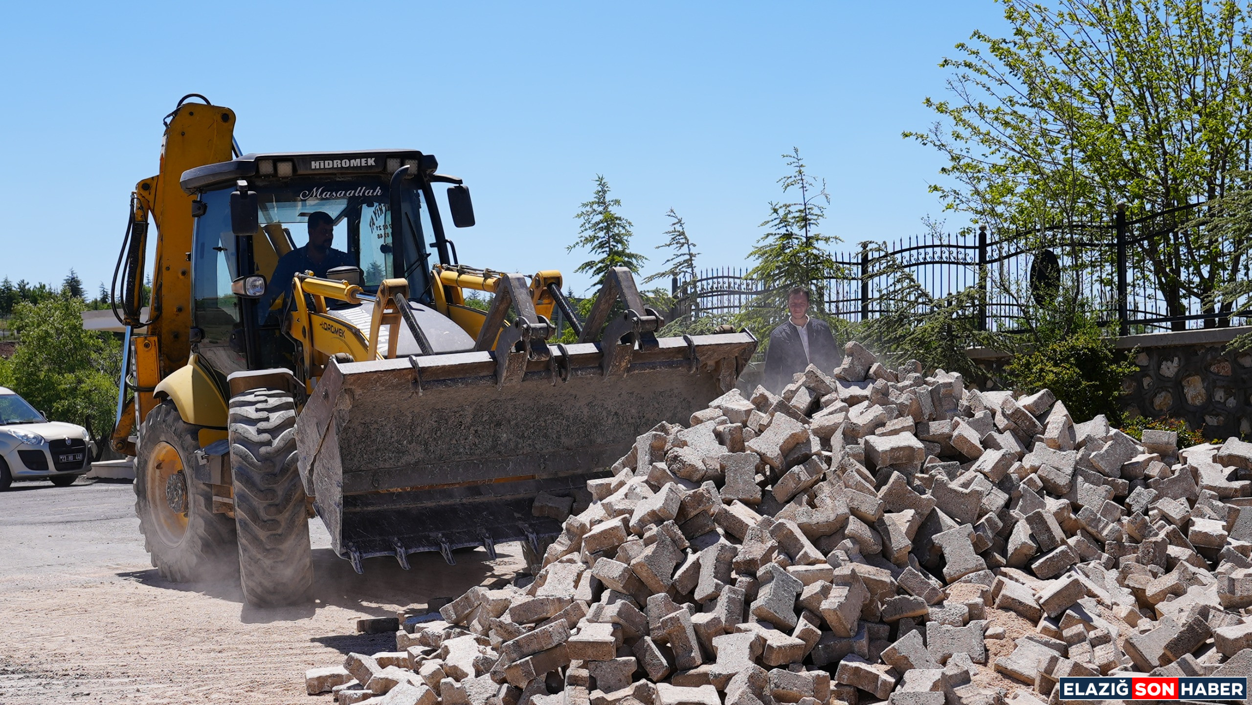 Elazig Belediyesinden Polis Se 1747913553 Dfsm5 R