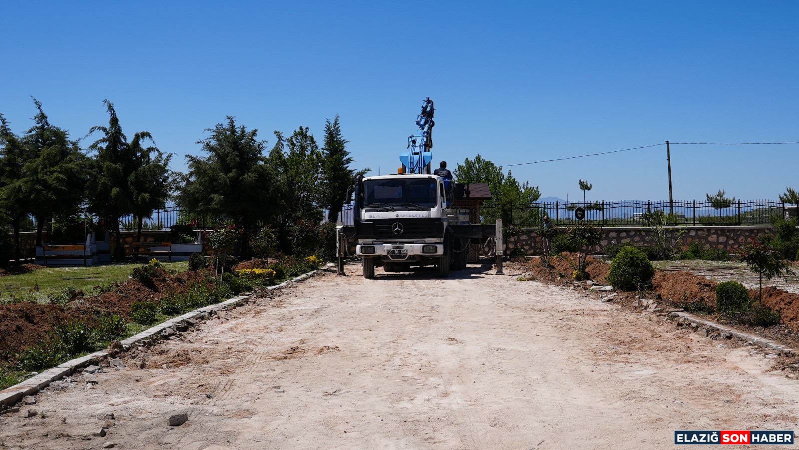 Elazig Belediyesinden Polis Se 1747913557 6X Vj Ts