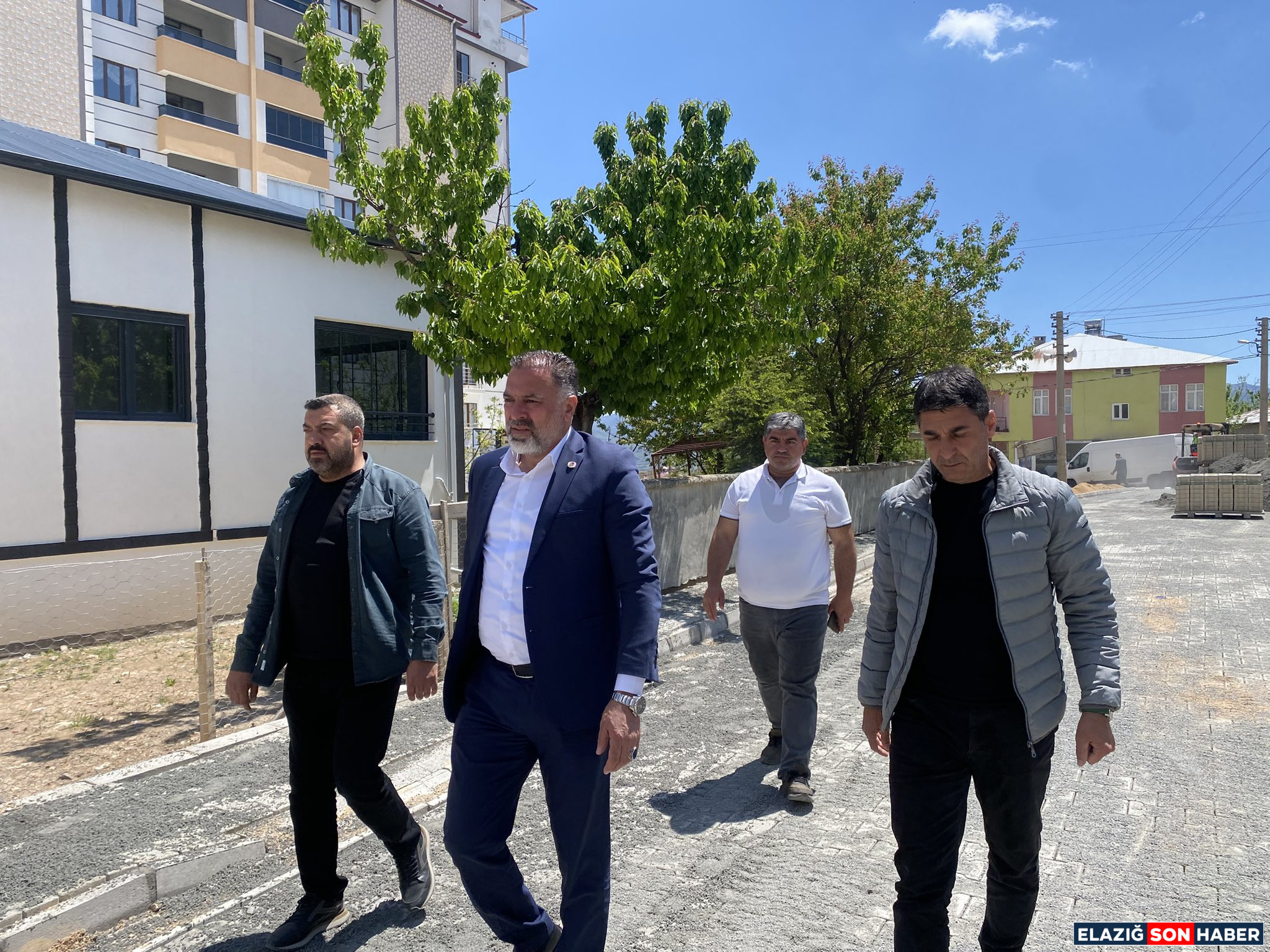 Gq R Eftd X0 A A D Q Q