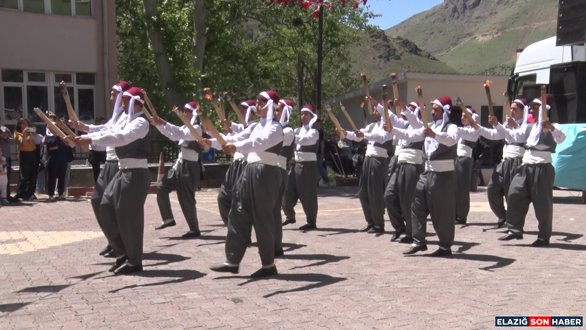 Vlcsnap 2025 05 06 15H10M14S946