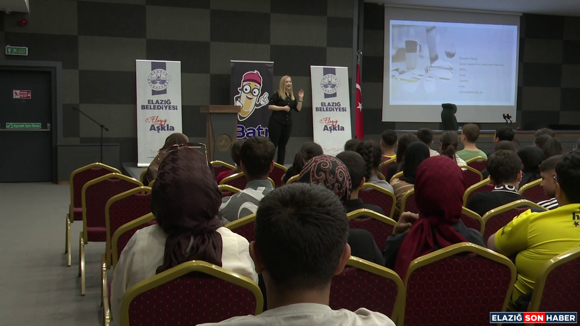 Vlcsnap 2025 05 31 15H00M02S274