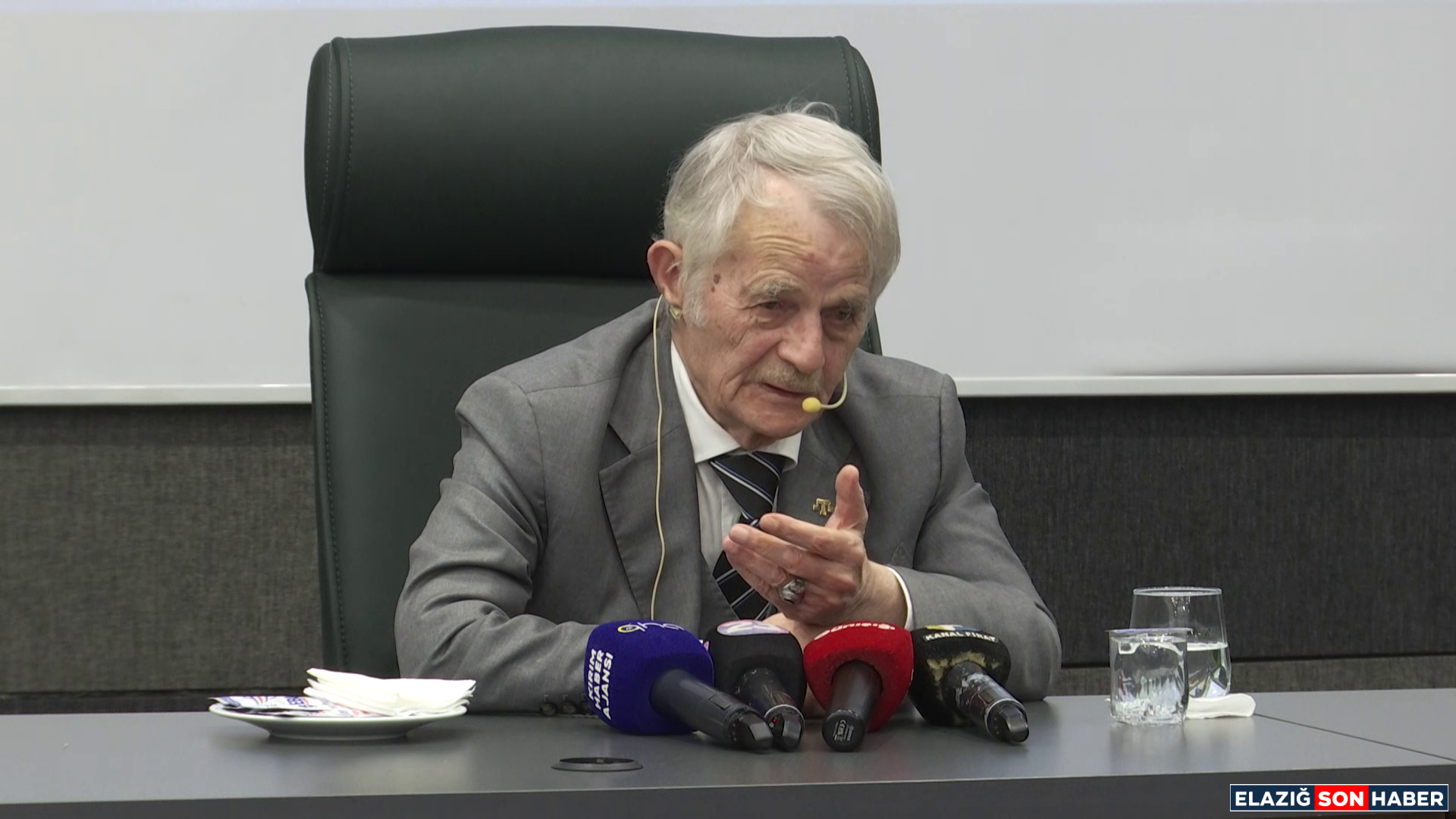 Vlcsnap 2025 06 17 19H36M57S890