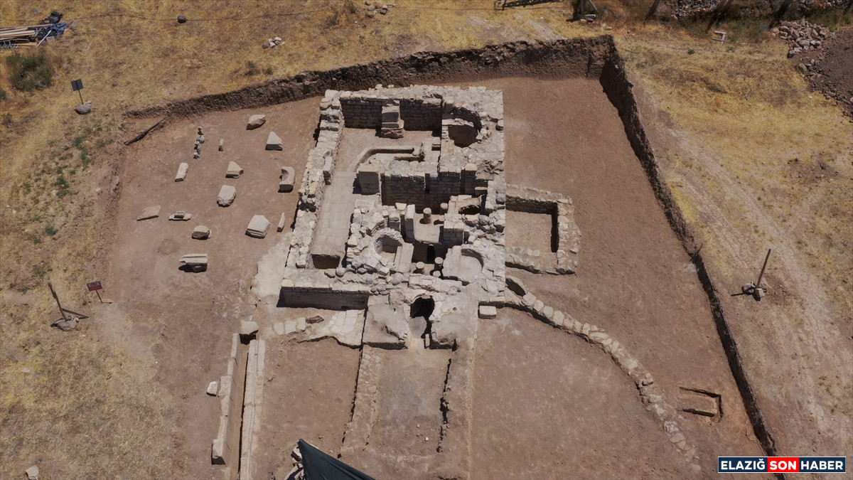 A A 20250714 38555460 38555454 E L A Z I G D A B I R T A R L A D A Y A K L A S I K 1700 Y I L L I K R O M A H A M A M I G U N Y U Z U N E C I K A R I L D I