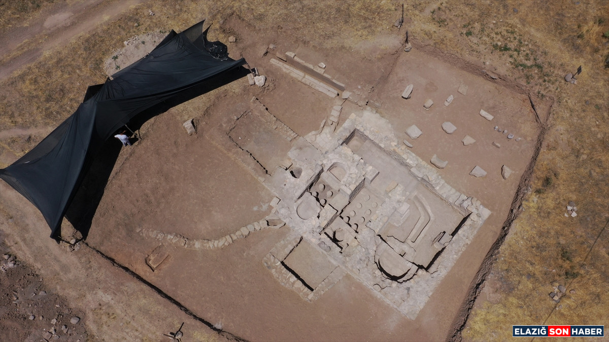 A A 20250714 38555460 38555455 E L A Z I G D A B I R T A R L A D A Y A K L A S I K 1700 Y I L L I K R O M A H A M A M I G U N Y U Z U N E C I K A R I L D I