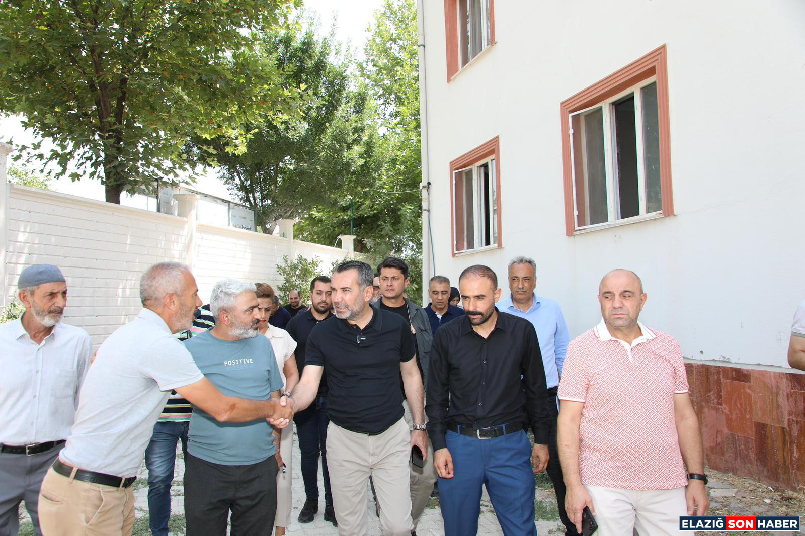 Baskan Serifogullari Yogun Tem 1753877786 B9Q Ovf