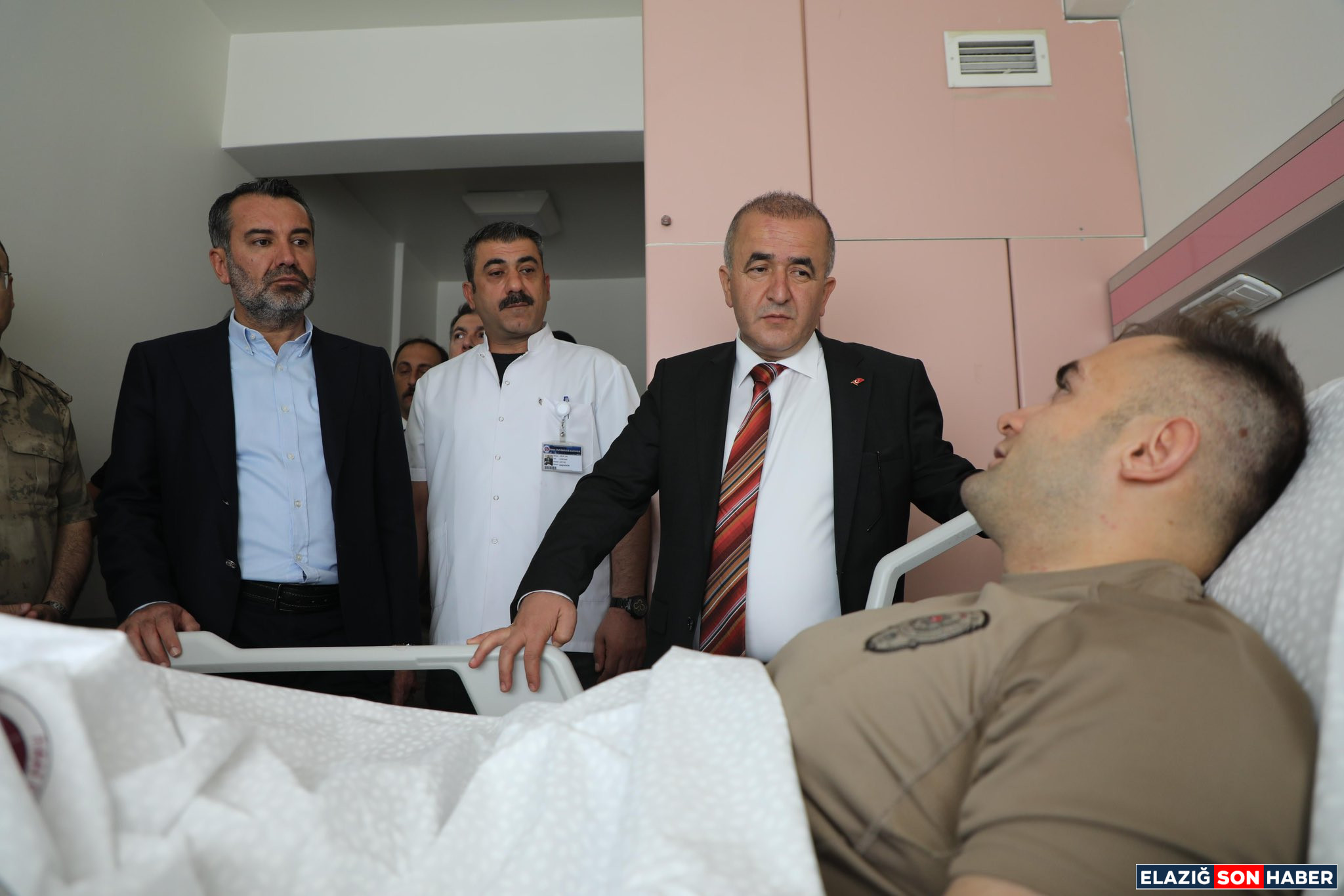 Gws K7 4 X Q A A Siu4