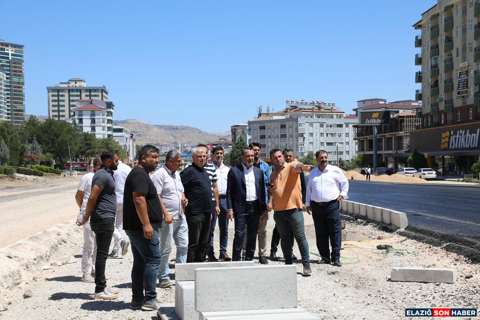 Baskan Serifogullari Hazardagl 1754910888 Jp07 Zv