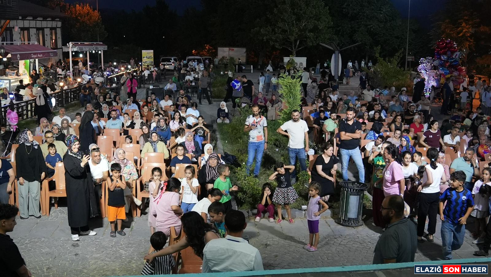 Elazig Belediyesi Gezici Tiyat 1754305599 Y3J H R8