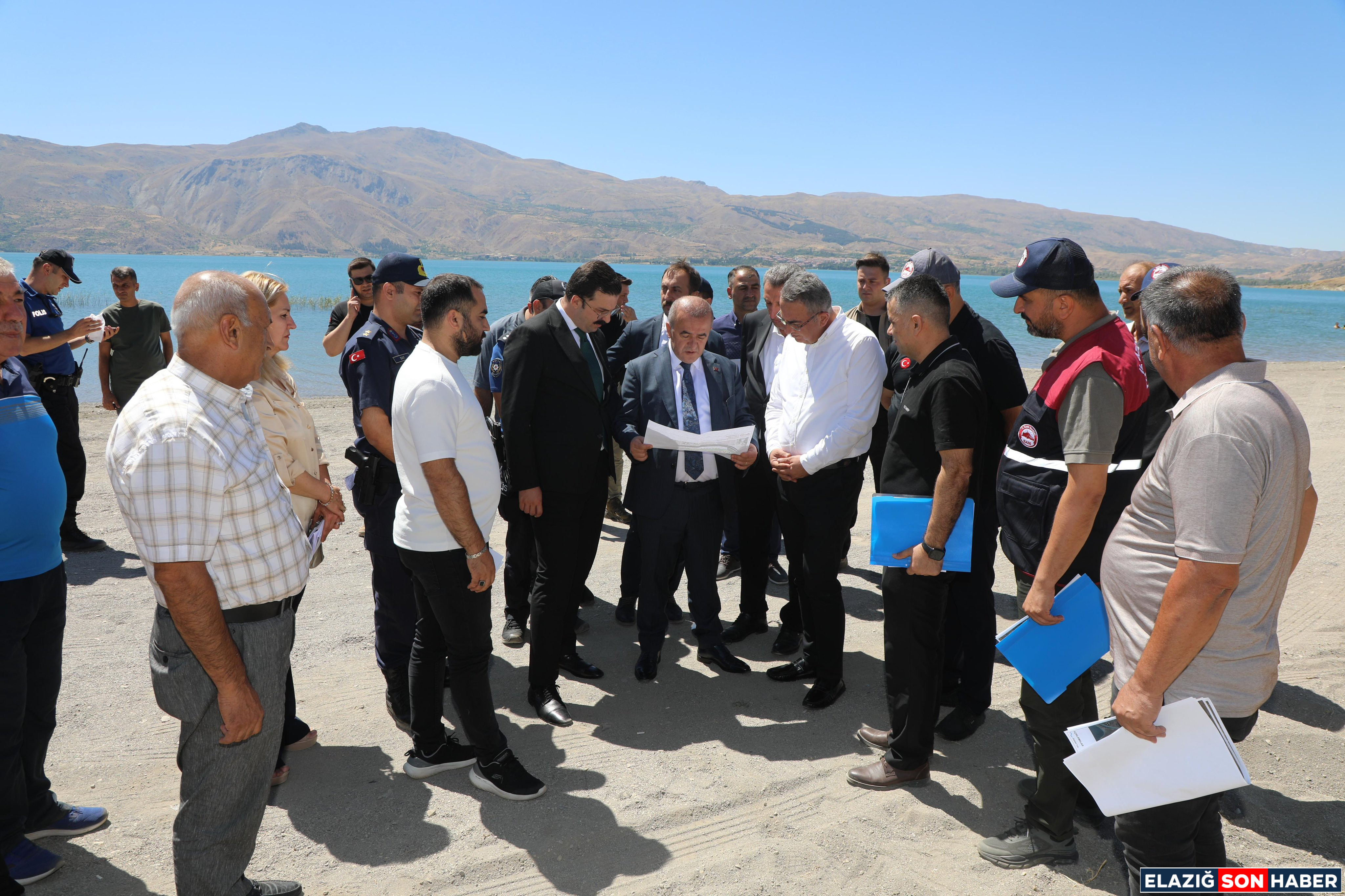 Gy Tvh Q N X Q A A O I P L