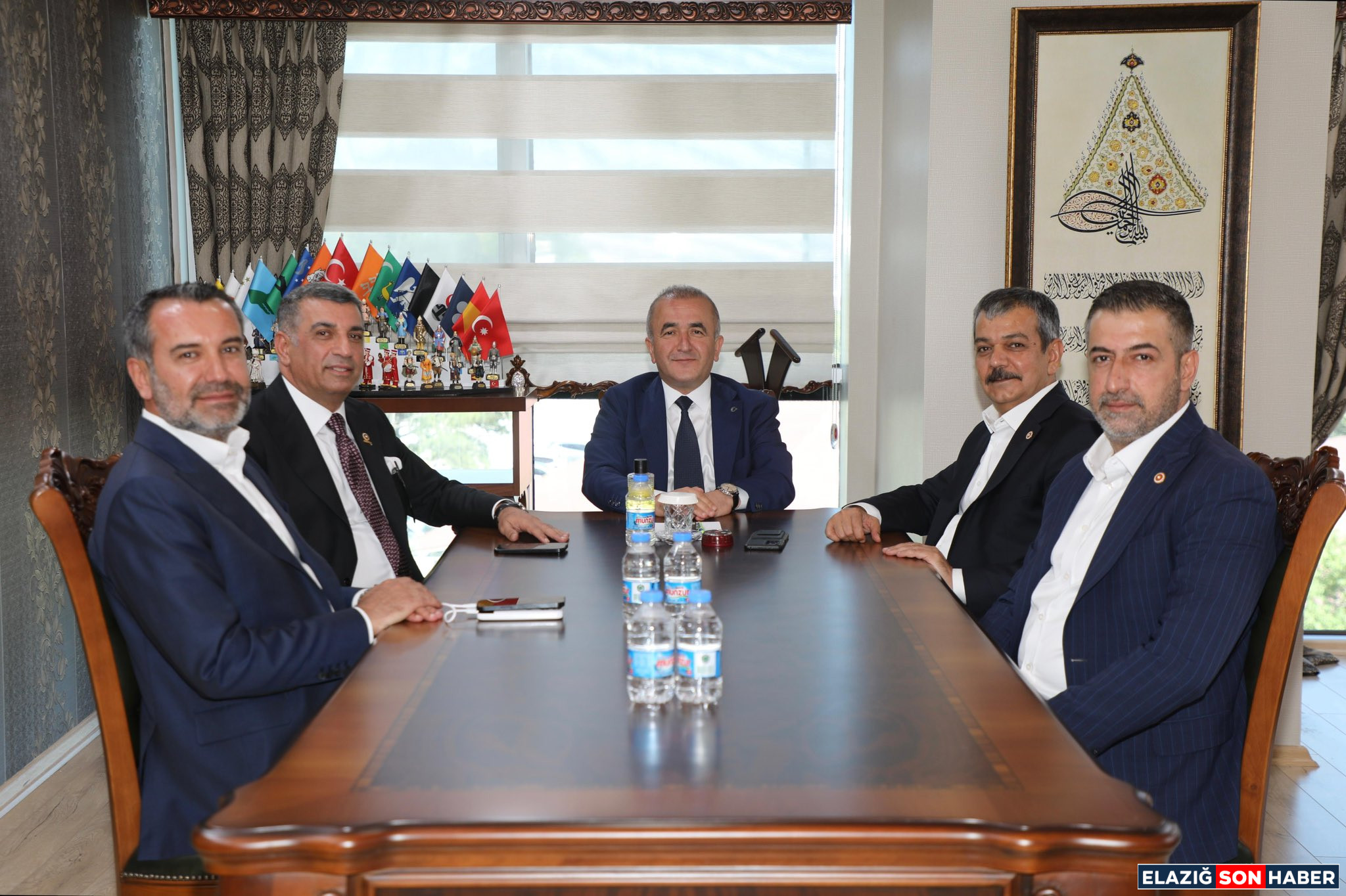 Gz Mkouk X U A Ae Iy E