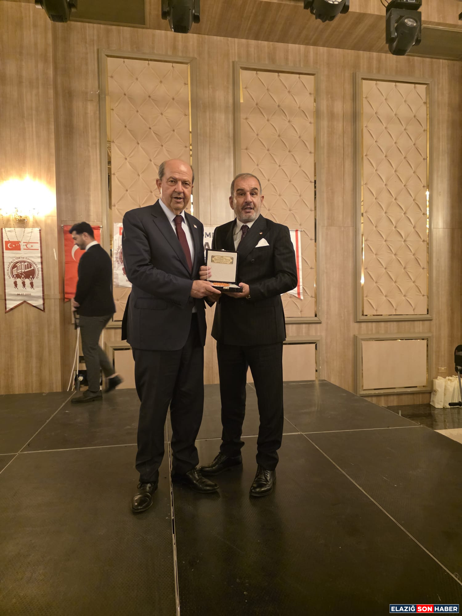 139768Bf 85D9 45B3 Aee9 696Cc4Ce5C36