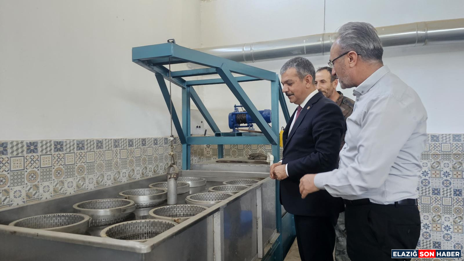 63164047 1540 4C03 Ae97 3Aad3D08Bb30