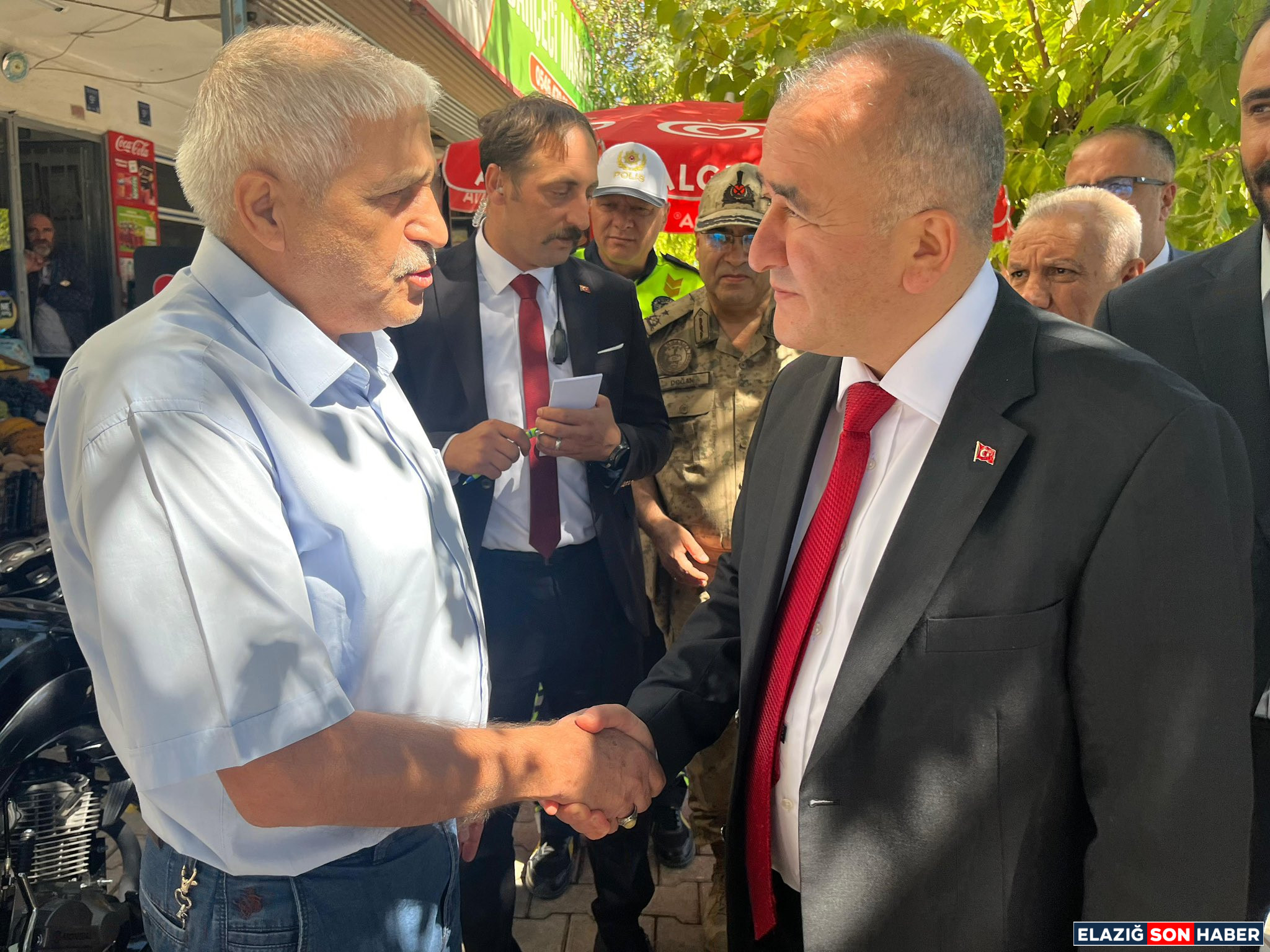 G1 N B T R X Ww A A J1Ux