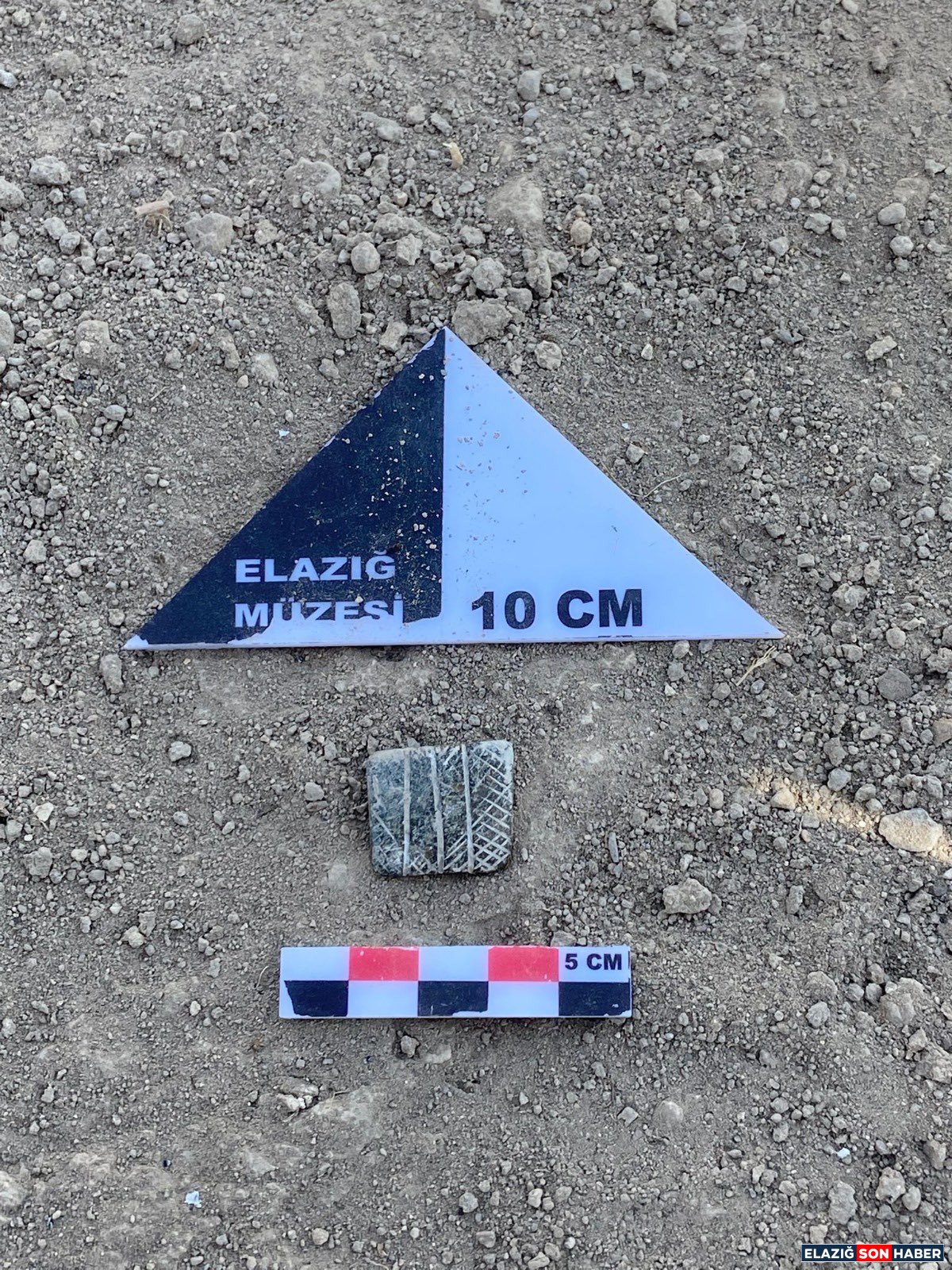 G2 B G Yta W M A A9Q Q7