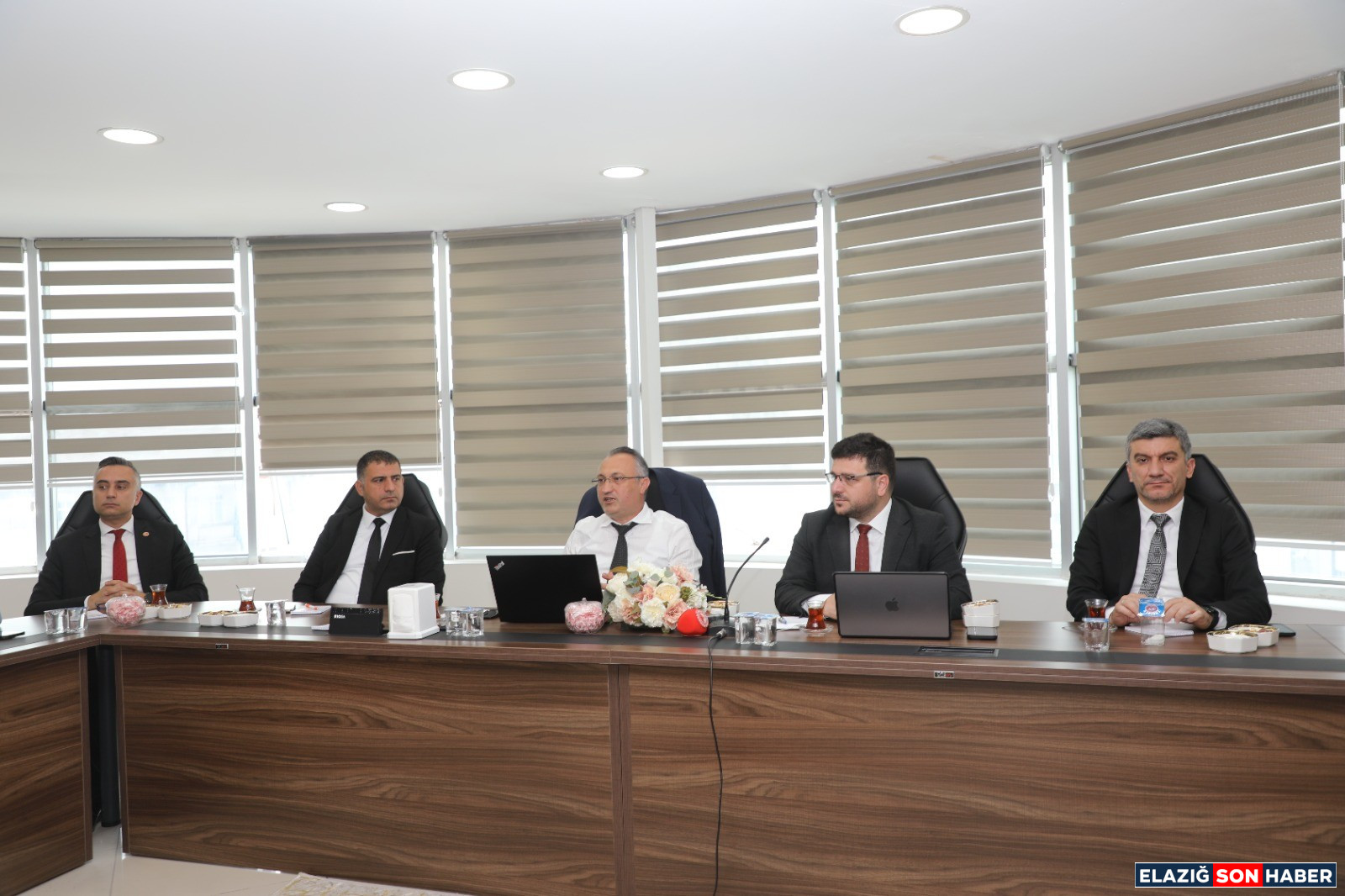 Thumbnail 740207E0 28Bc 4500 83F3 397F841A6B89