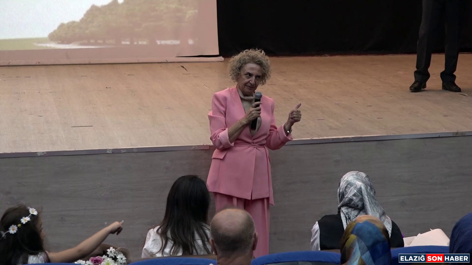 Vlcsnap 2025 09 03 19H18M33S800