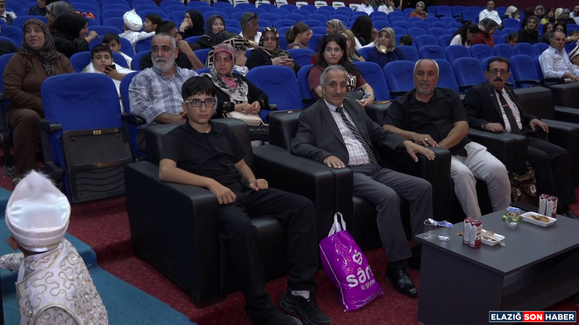 Vlcsnap 2025 09 08 16H01M35S265