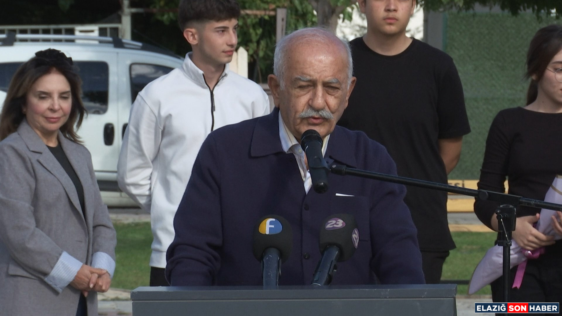 1760029076 Mustafa G L