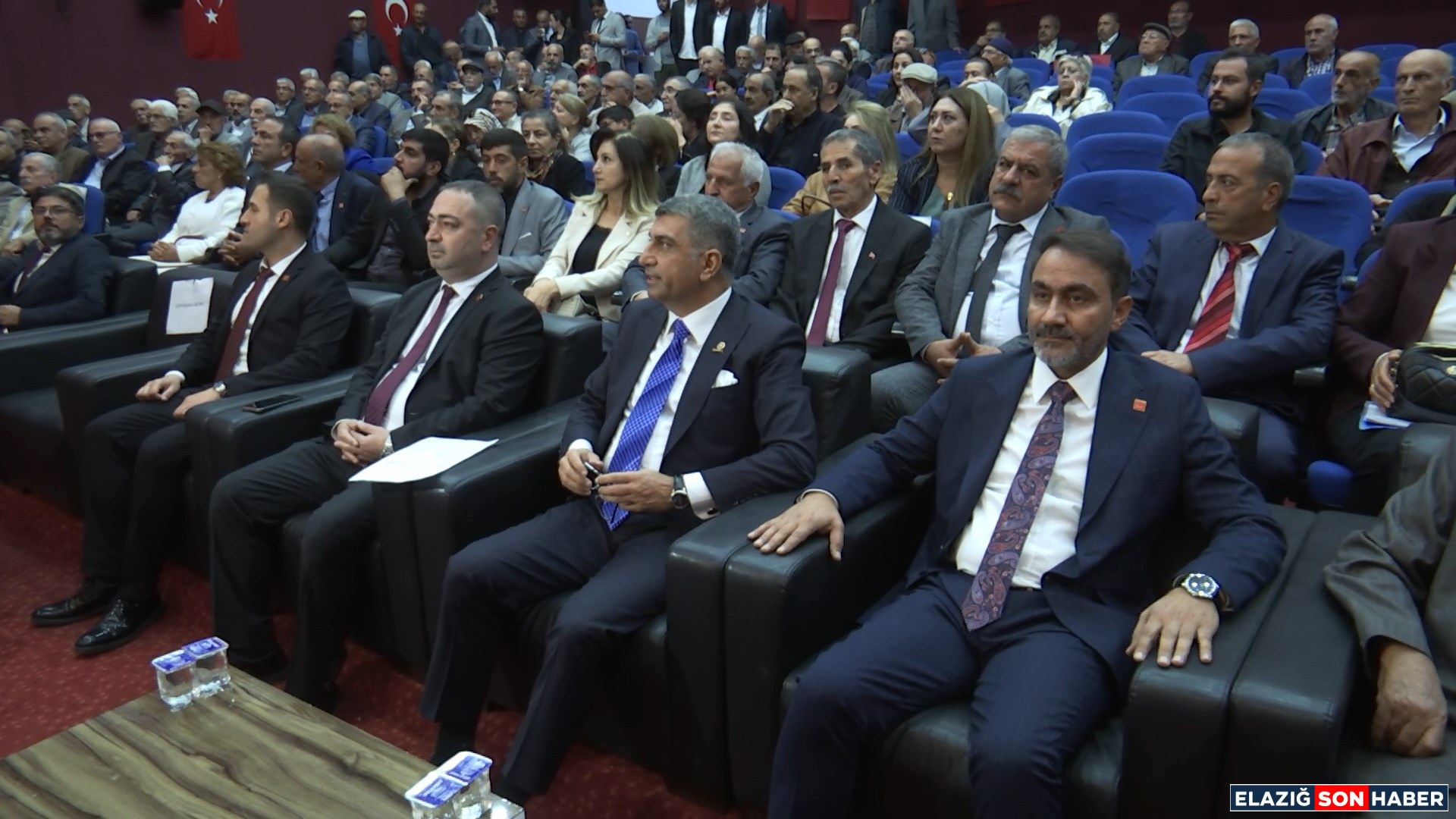 1760878567 Chp L Kongres Serdal.mp4 Snapshot 01.44.298