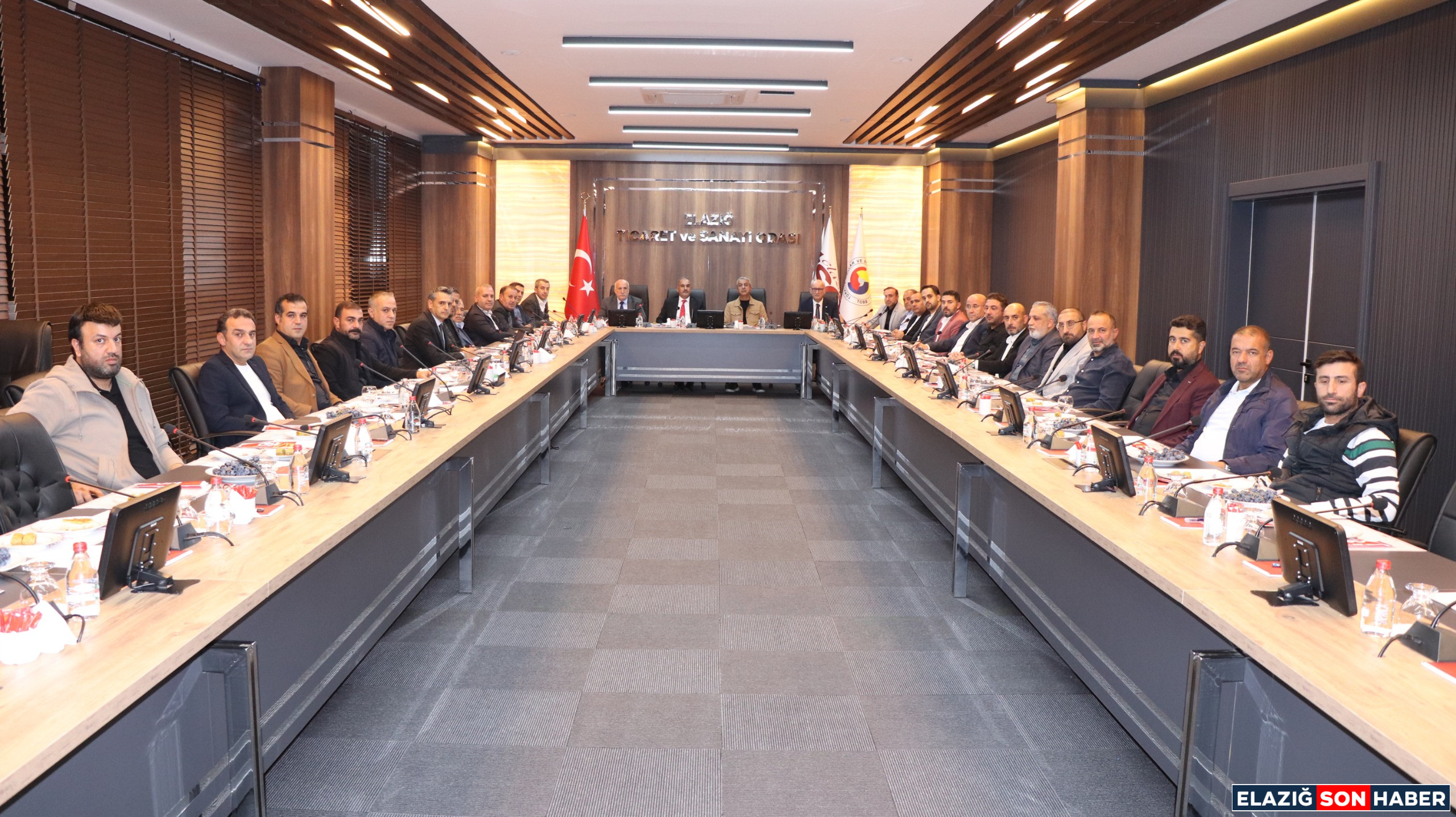 6F88C26D 9386 4189 8999 847491Af5E41