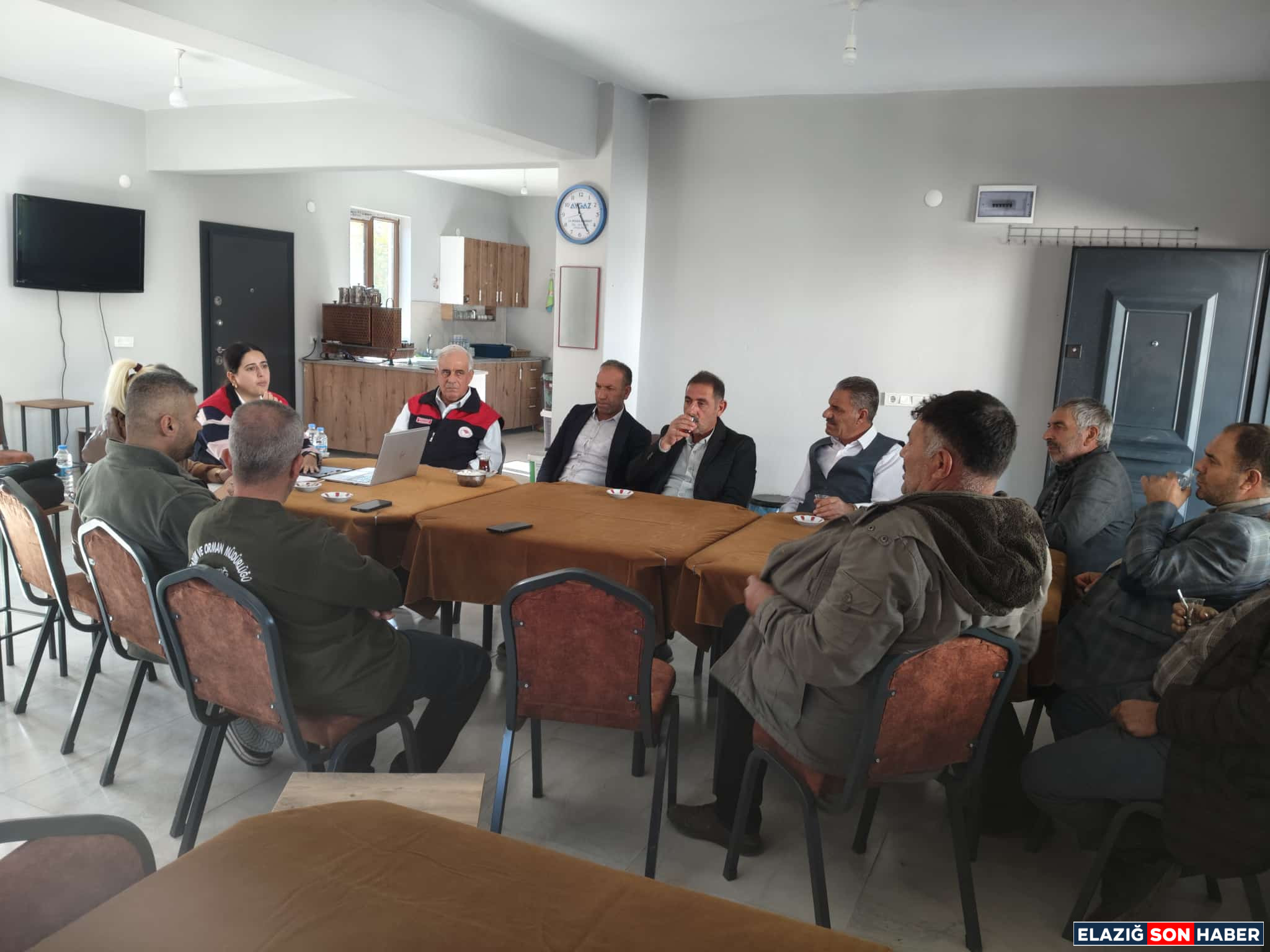 7956E8D8 1A46 4Ab2 A8D5 012124506Fe6