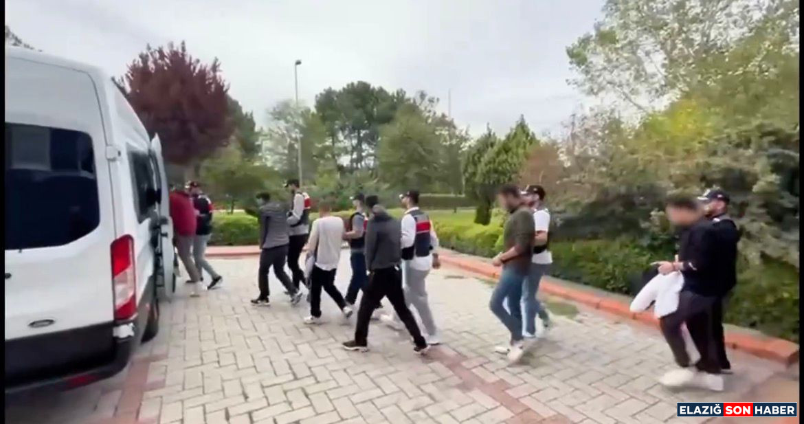 8B85351D Efe2 44Dc Ba32 F26Fca354Ab0