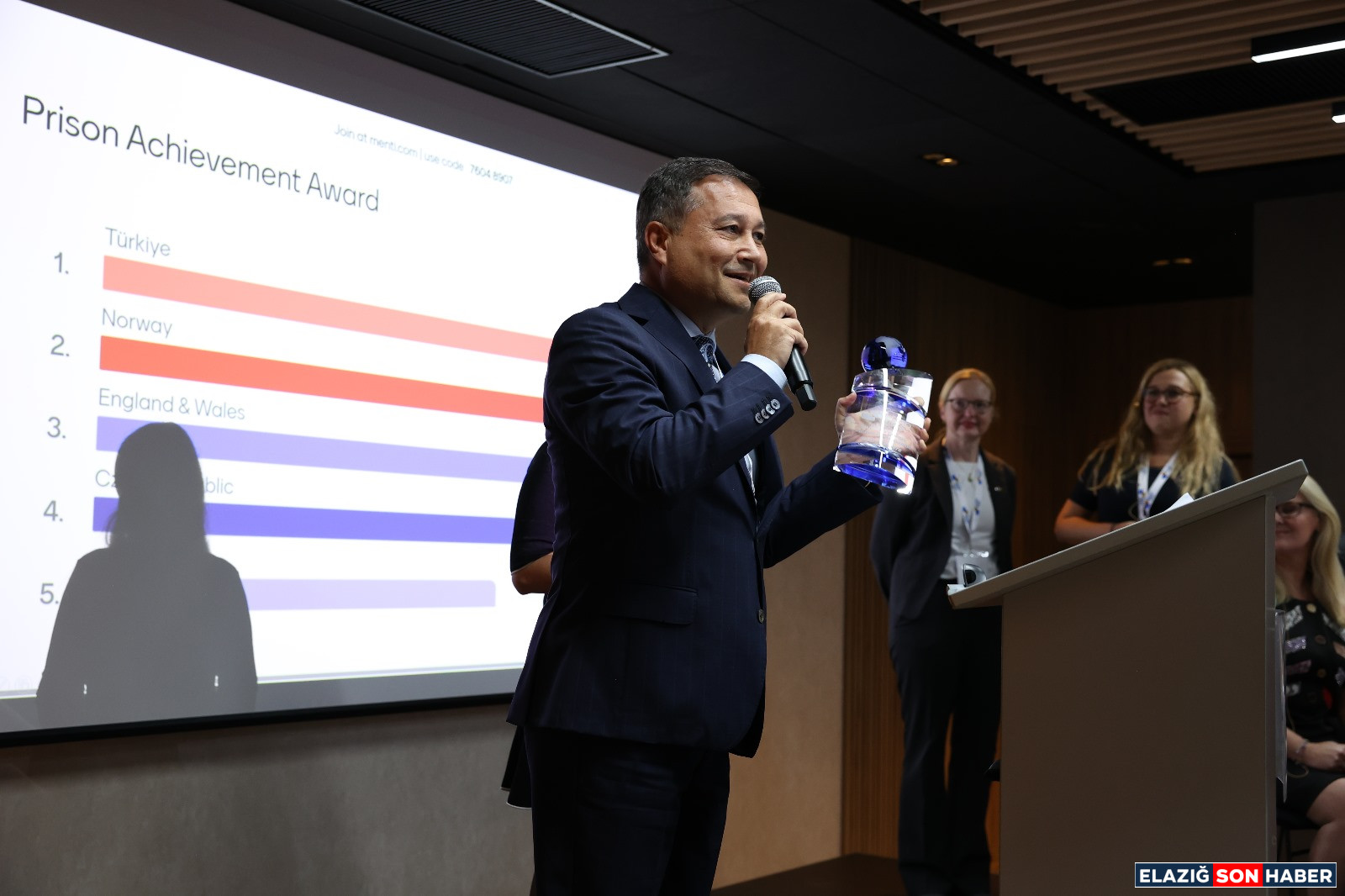 Bf2B09F1 458E 45F4 Ae3E 93166Efff583