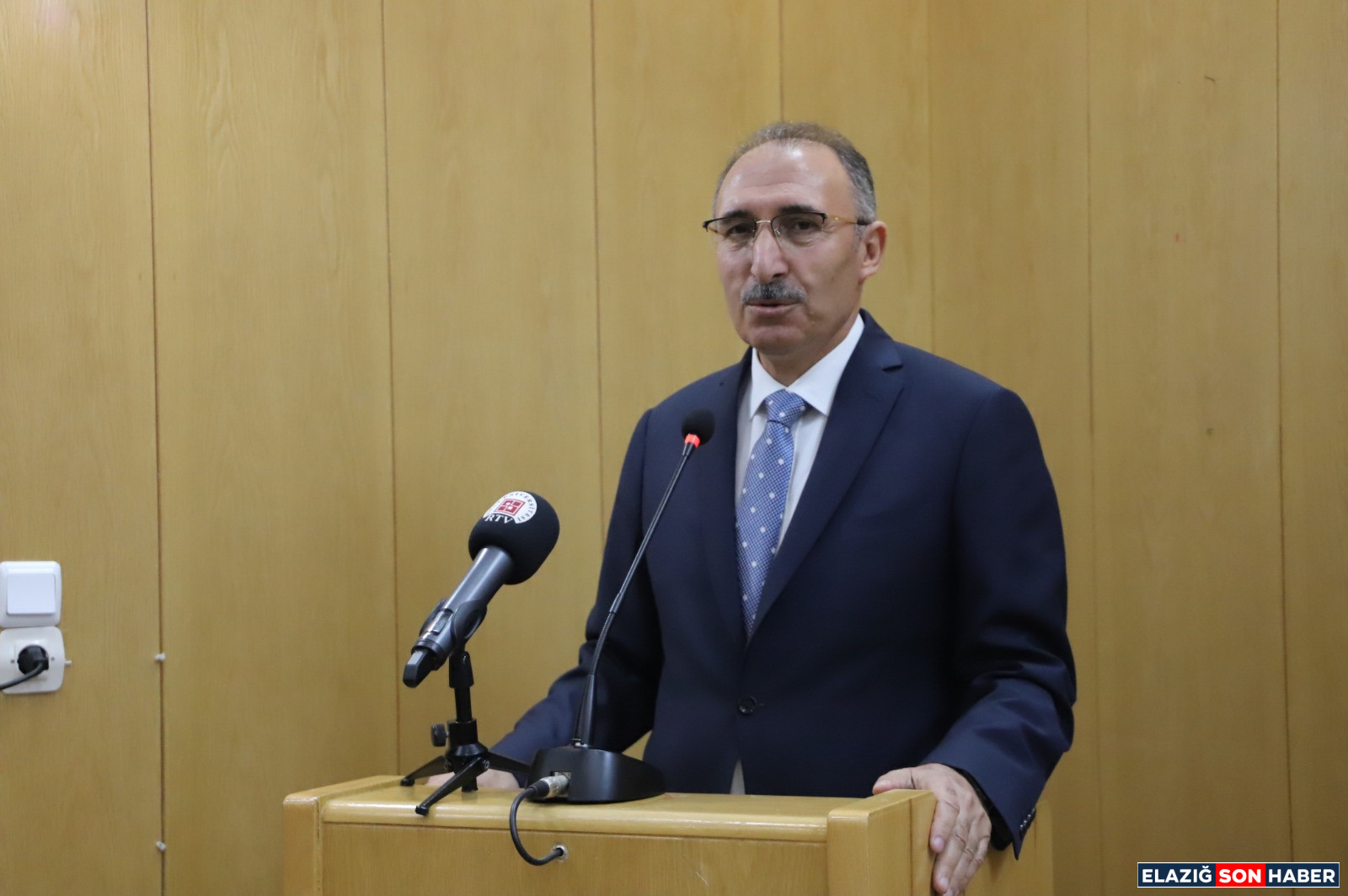 Df775Eee E22A 4741 96Cb F74F390F7Abc